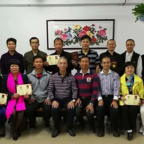 探寻堪舆之门的奥秘：揭示古代风水学在现代生活中的应用与意义