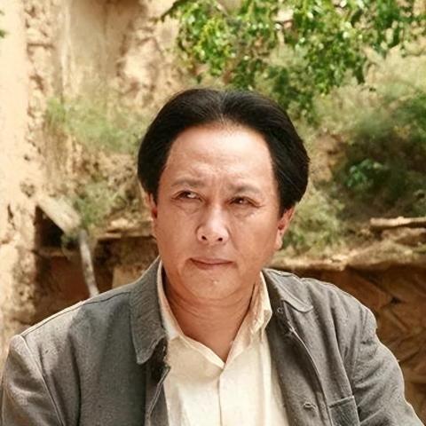 子弹军团无限金币钻石攻略：畅享游戏乐趣，快速提升战斗力的秘笈