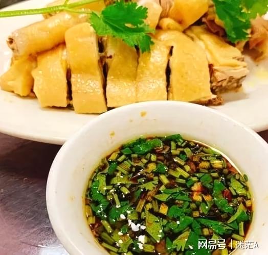 清汤涮香菜，撩动心弦，笔趣阁里的美食香气扑鼻，让人垂涎欲滴