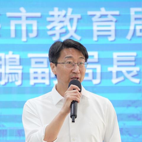 澳门正版精准免费挂牌|探索澳门的秘密与美景_资产版.9.414